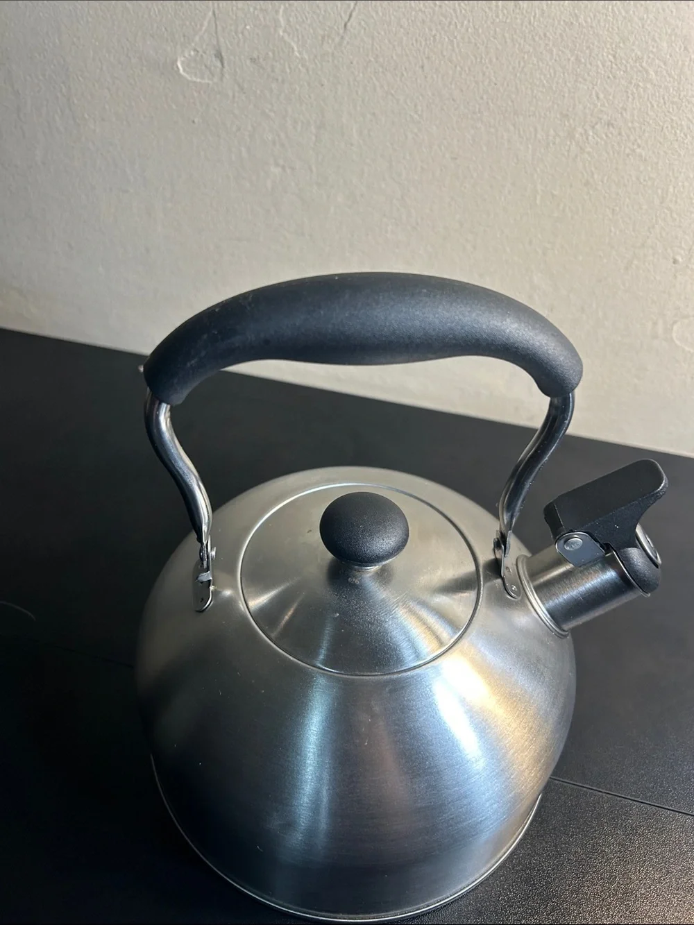 Mainstays 1.8L Stainless Steel Whistling Tea Kettle Induction Compatible Silver!